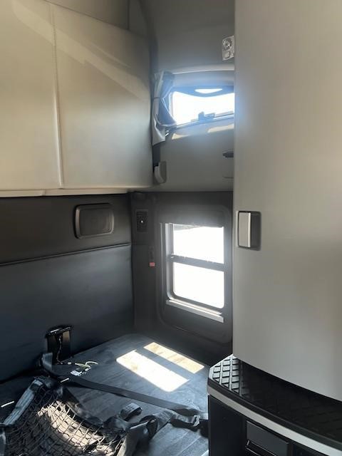 2022 KENWORTH T680 9030631819 2022 KENWORTH T680 9030631819