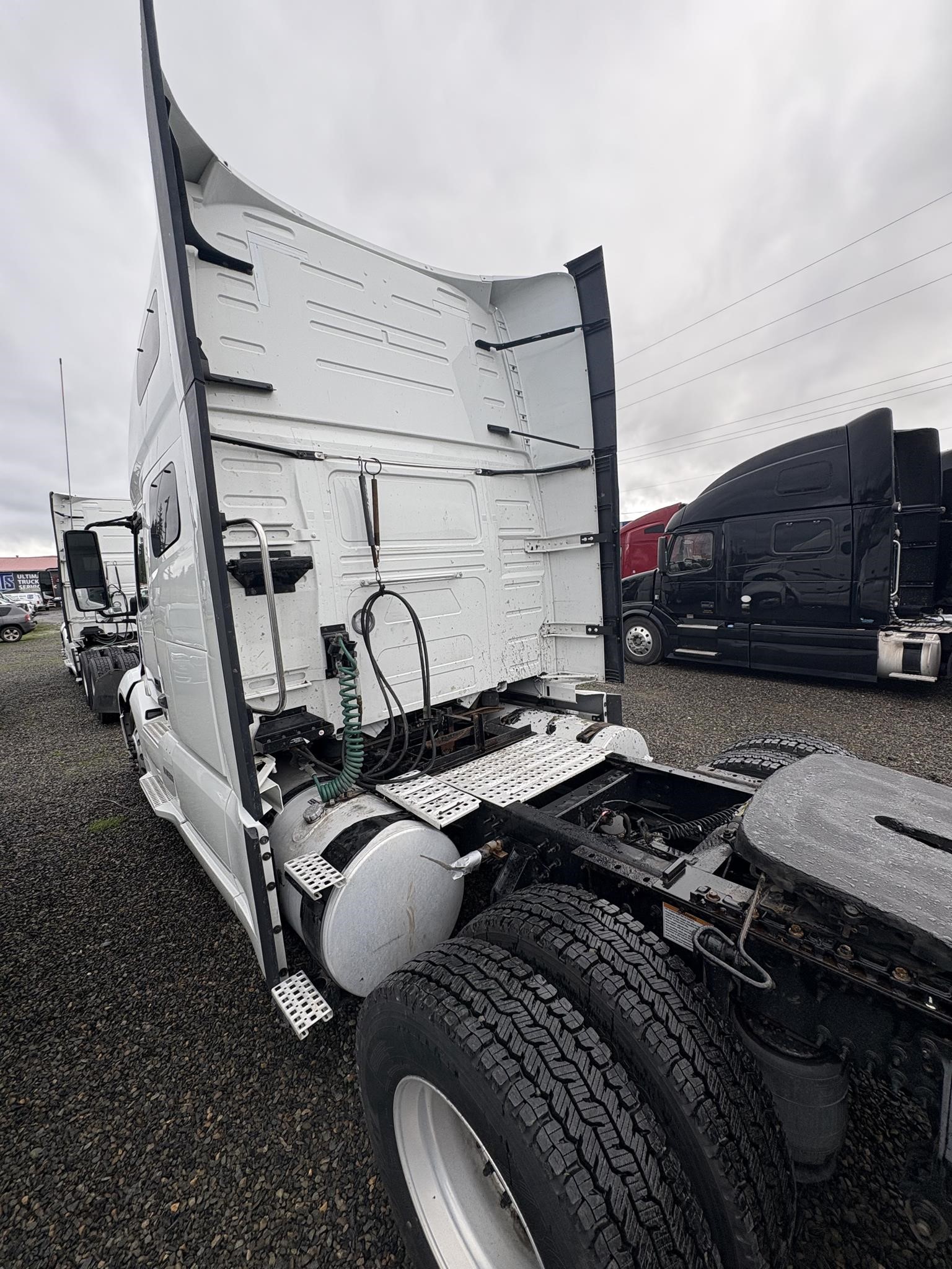 2022 VOLVO VNL64T760 10025855960 2022 VOLVO VNL64T760 10025855960