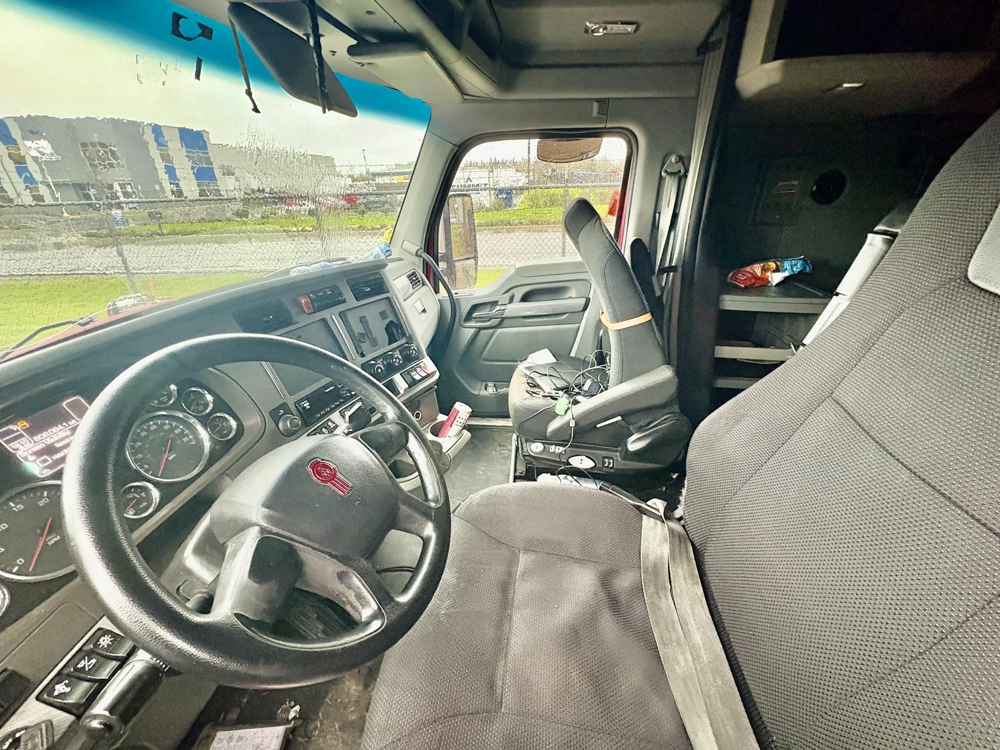 2019 KENWORTH T680 2019 KENWORTH T680 - image 6 of 6