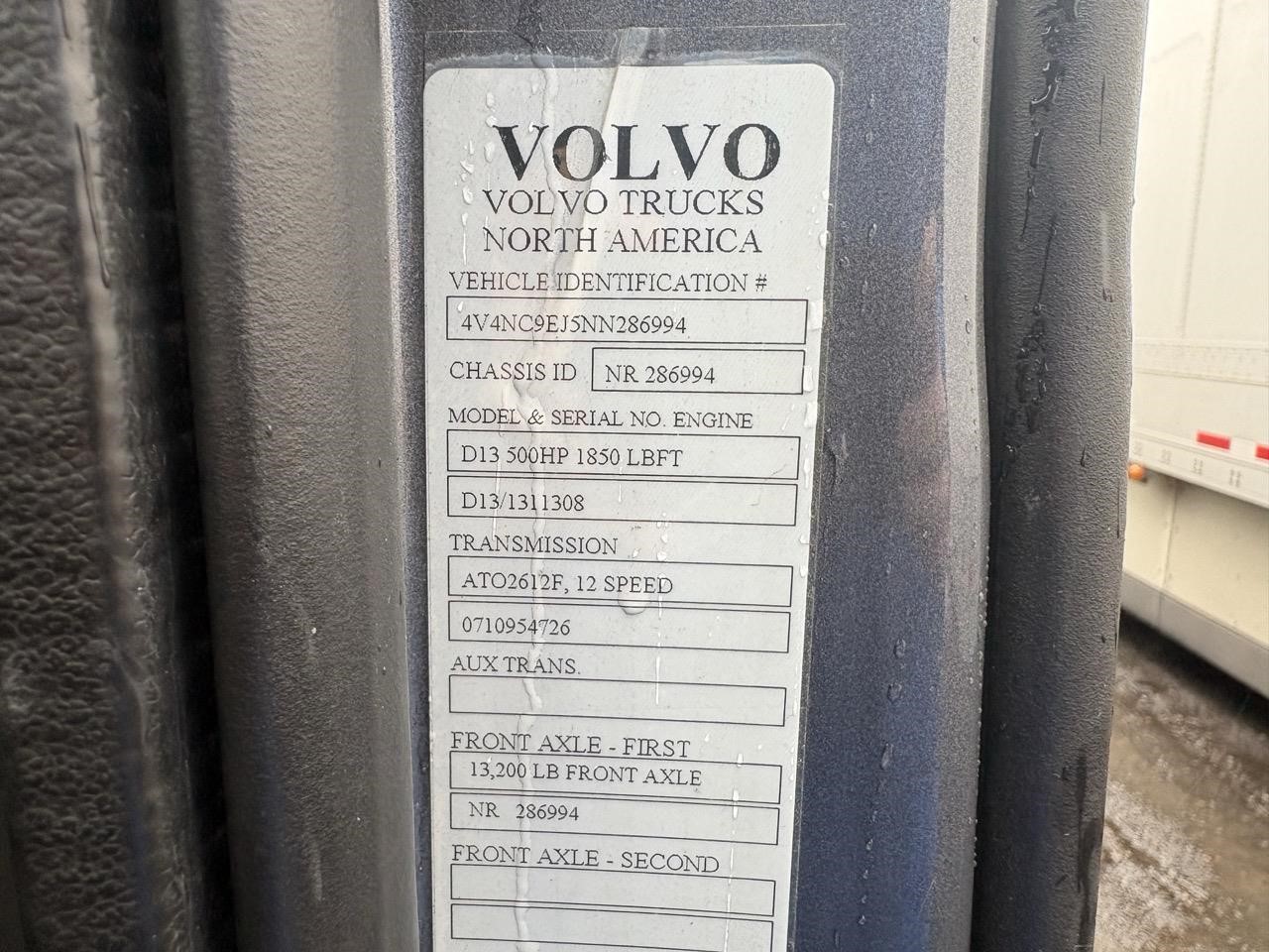 2022 VOLVO VNL64T860 11008694249 2022 VOLVO VNL64T860 11008694249