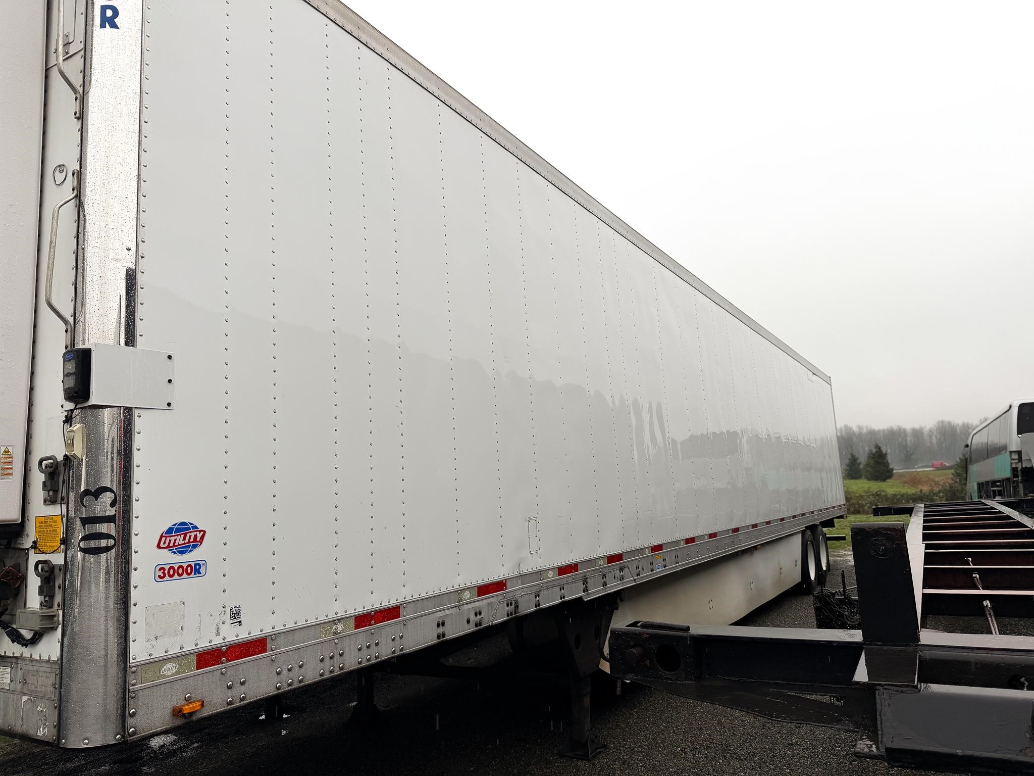 2016 UTILITY 3000R - image 3 of 6