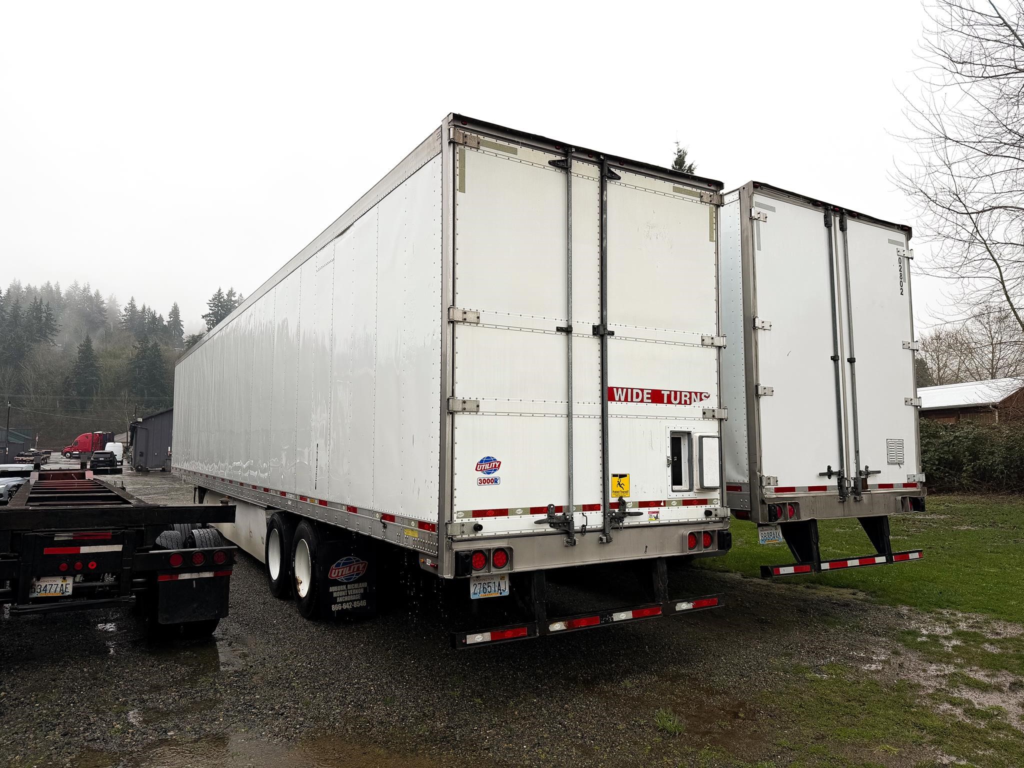 2016 UTILITY 3000R - image 4 of 6