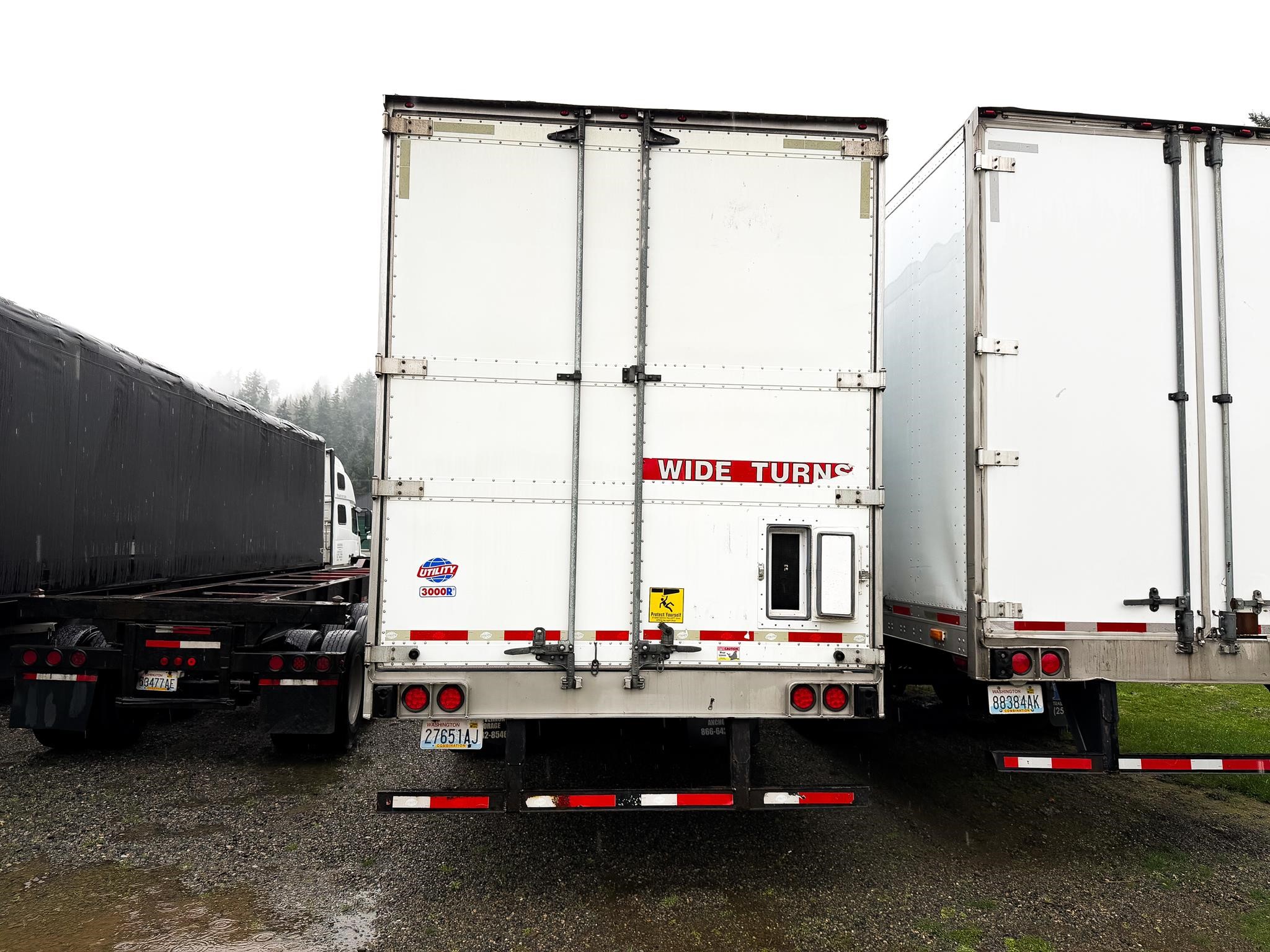 2016 UTILITY 3000R - image 5 of 6