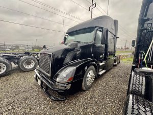 2017 VOLVO VNL64T780 10028538535