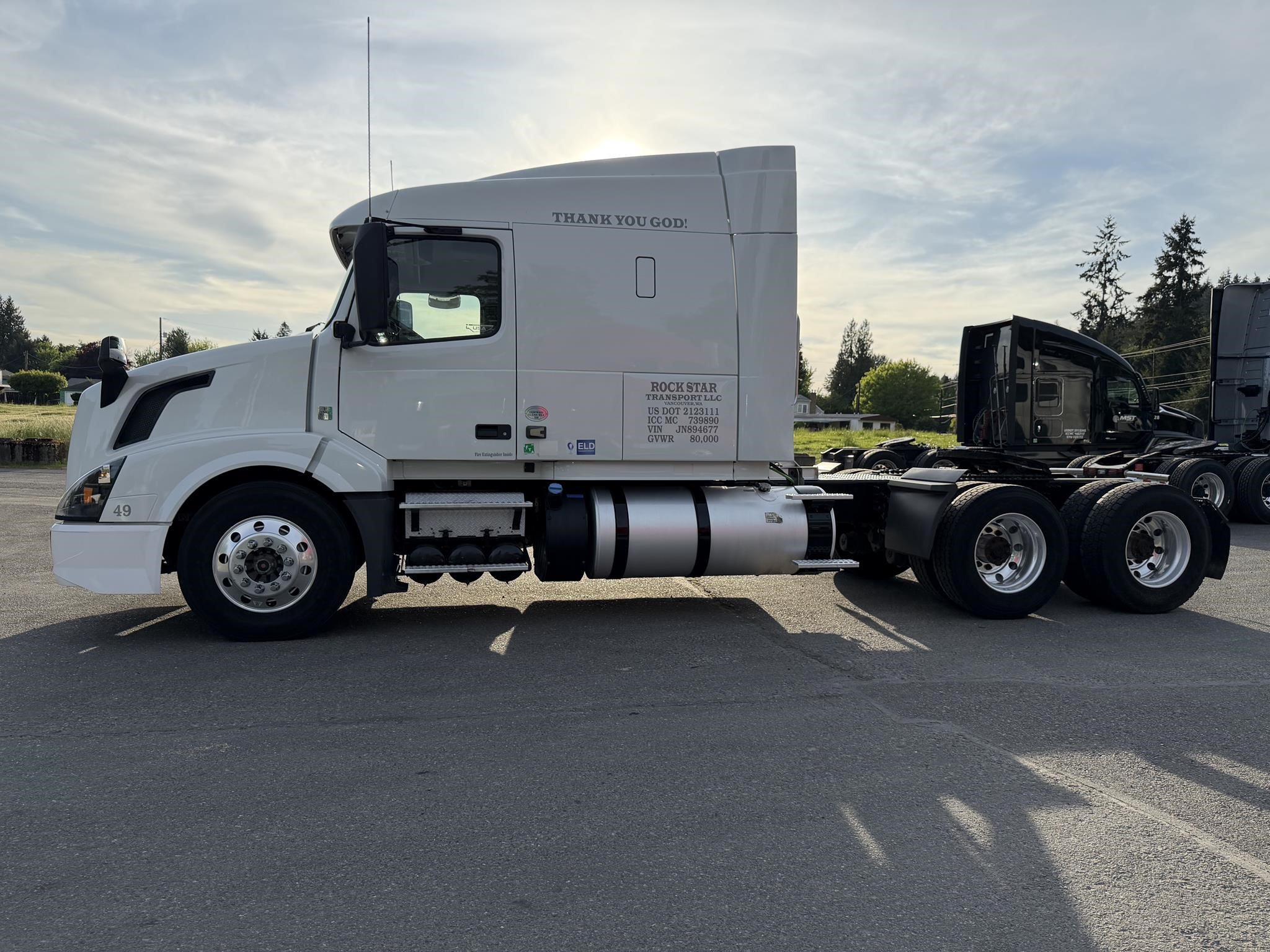 2022 Kenworth T680 in Ridgefield, WA — photo 5