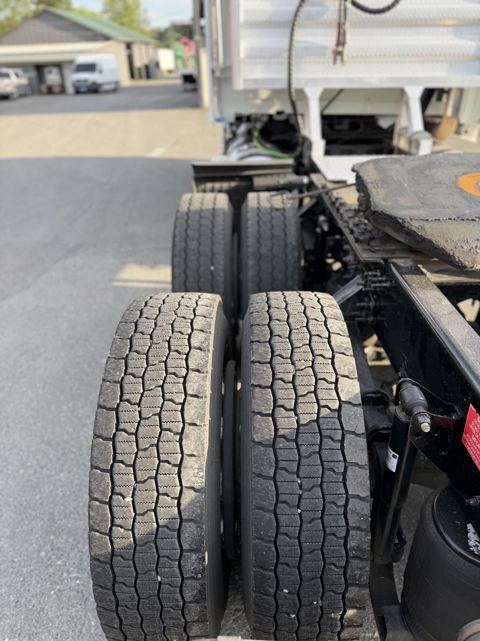 2018 VOLVO VNL64T730 11023299123 2018 VOLVO VNL64T730 11023299123