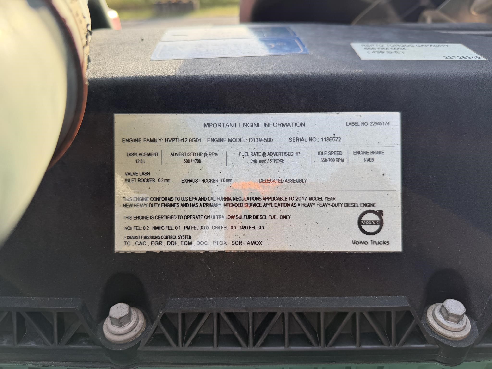 2018 VOLVO VNL64T730 11023299146 2018 VOLVO VNL64T730 11023299146