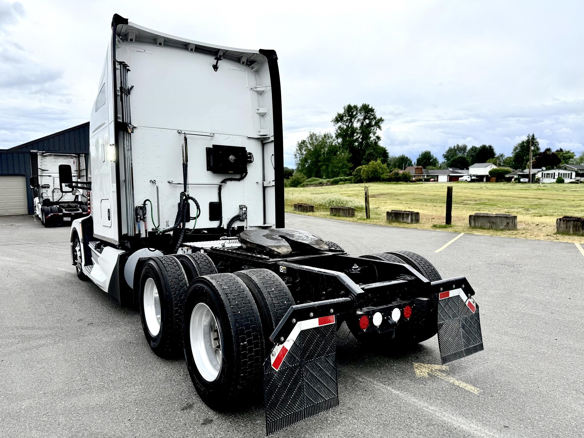 2023 KENWORTH T680 2023 KENWORTH T680 - image 6 of 6
