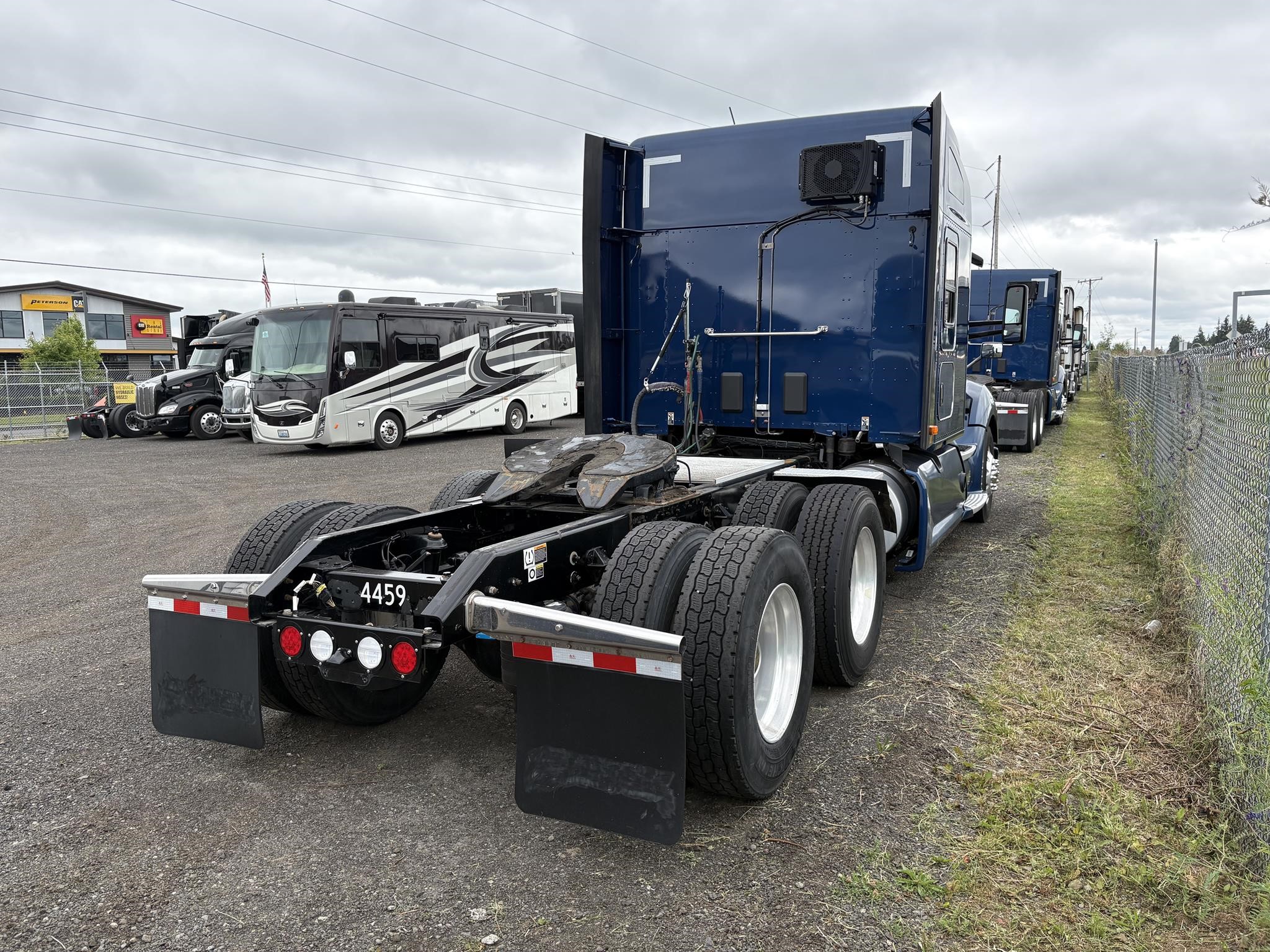 2022 KENWORTH T680 11024394110 2022 KENWORTH T680 11024394110