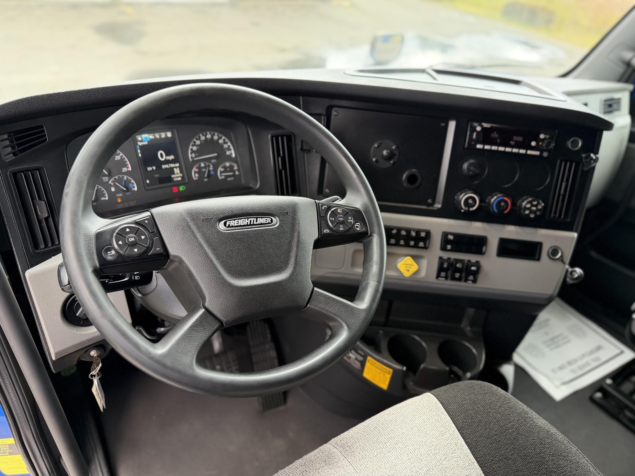 2022 FREIGHTLINER CASCADIA 126 11025215564 2022 FREIGHTLINER CASCADIA 126 11025215564
