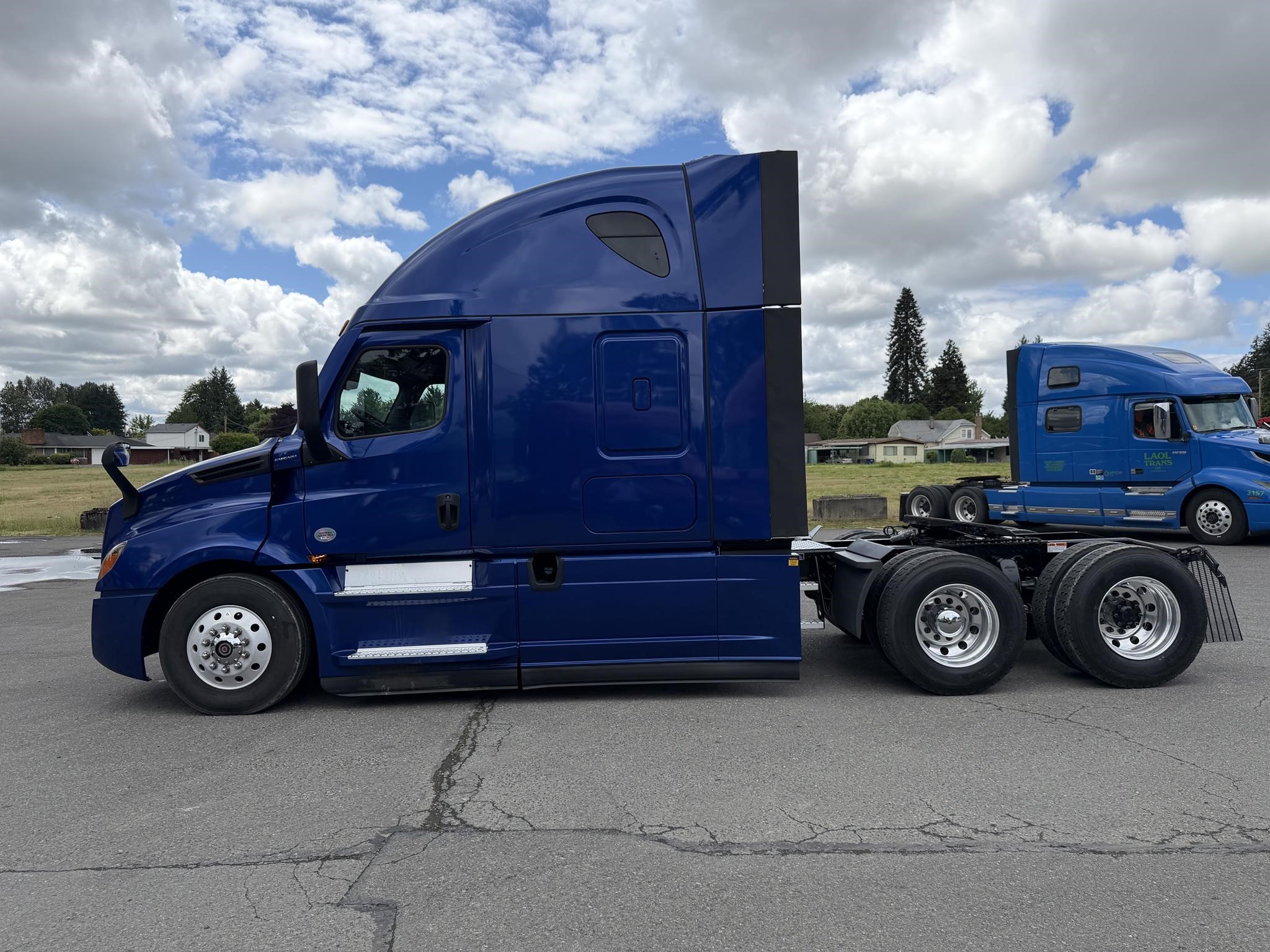 2022 FREIGHTLINER CASCADIA 126 11025217289 2022 FREIGHTLINER CASCADIA 126 11025217289