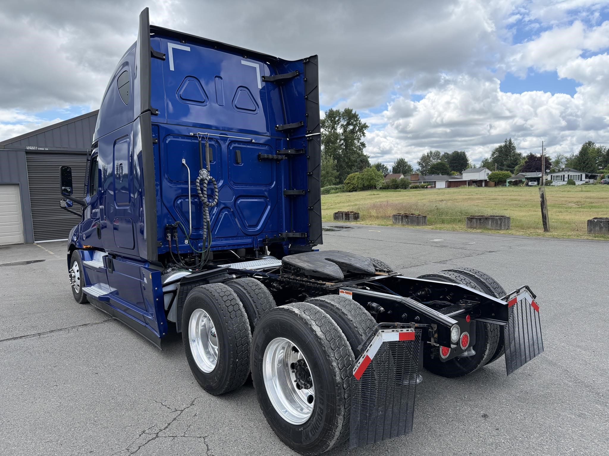 2022 FREIGHTLINER CASCADIA 126 11025217309 2022 FREIGHTLINER CASCADIA 126 11025217309
