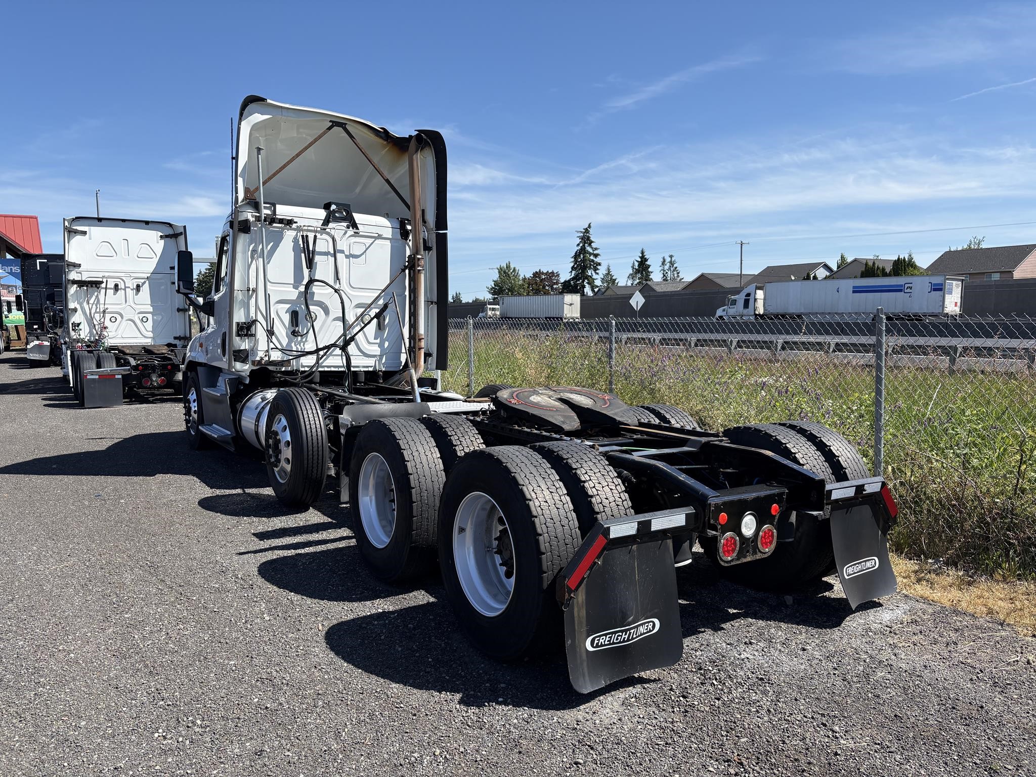 2020 FREIGHTLINER CASCADIA 125 11026513830 2020 FREIGHTLINER CASCADIA 125 11026513830
