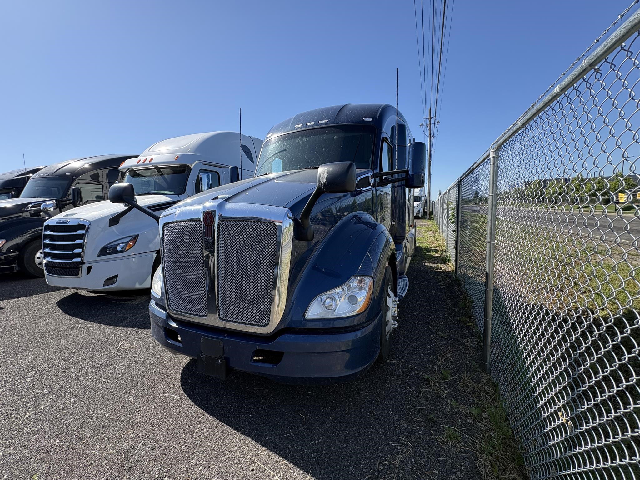 2022 KENWORTH T680 11026759964 2022 KENWORTH T680 11026759964