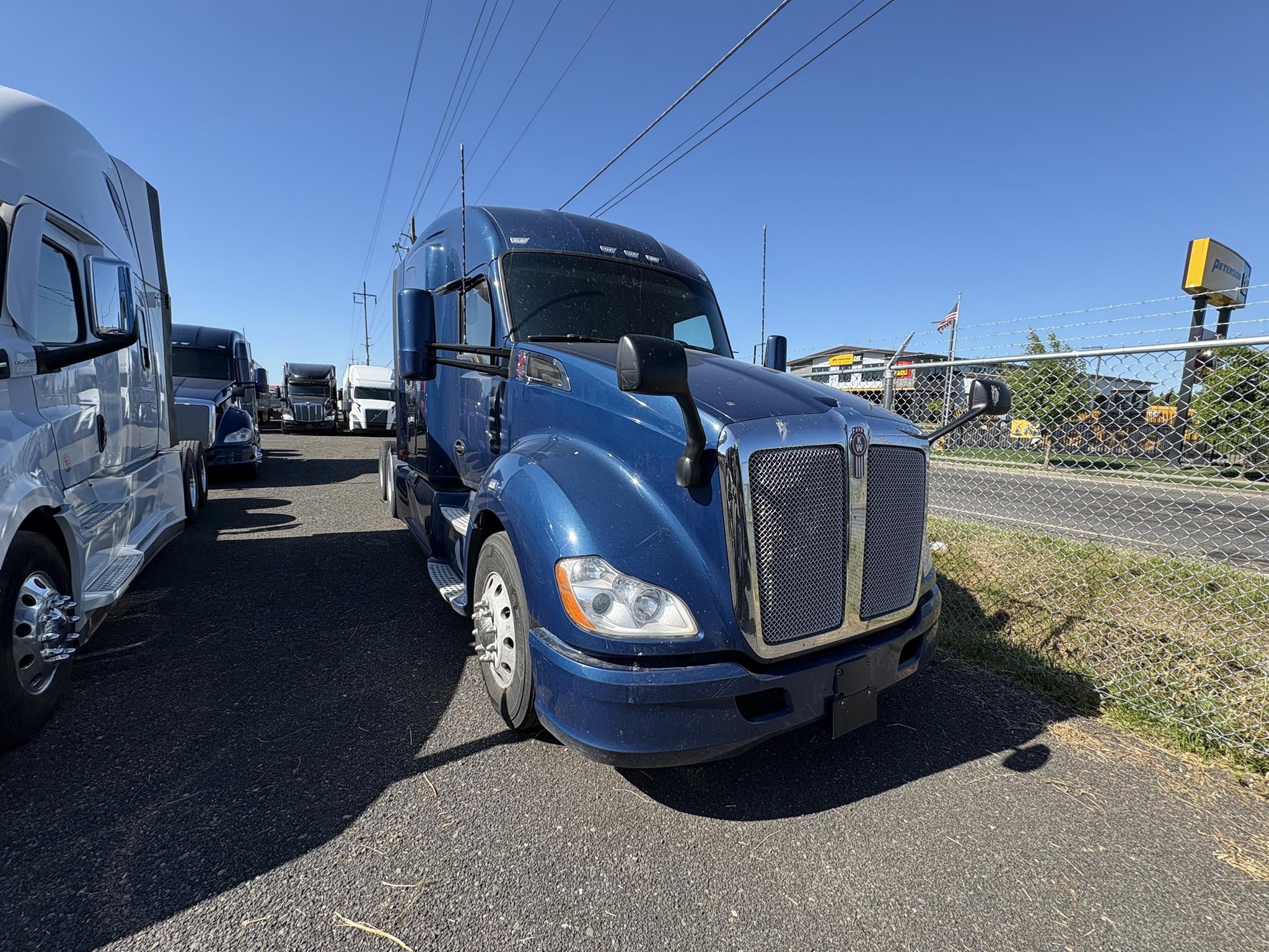 2022 KENWORTH T680 11026759982 2022 KENWORTH T680 11026759982