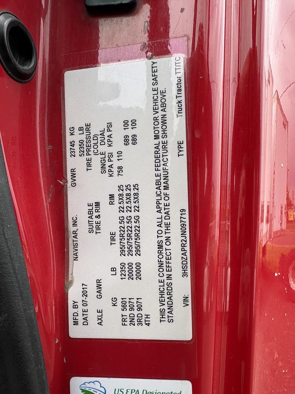 2018 International LT — photo 2