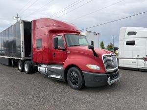 2018 INTERNATIONAL LT 11026784093