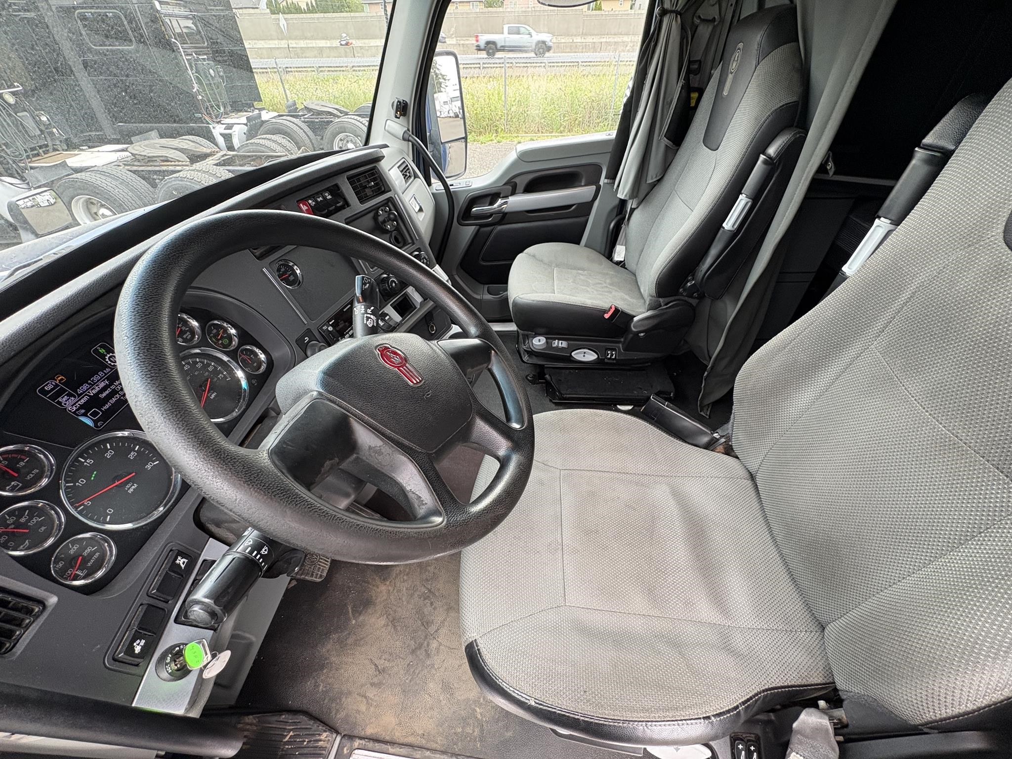 2022 KENWORTH T680 11027229393 2022 KENWORTH T680 11027229393