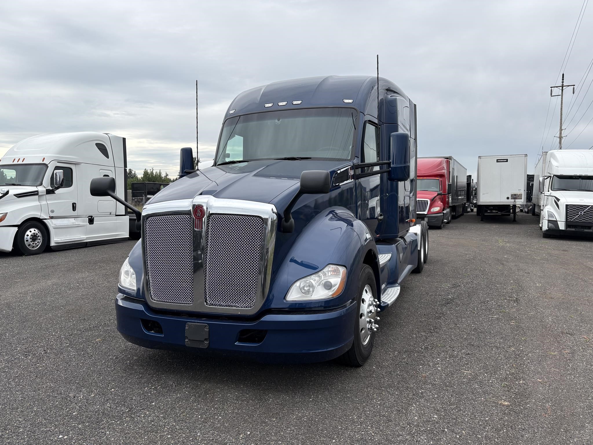2022 KENWORTH T680 11027229429 2022 KENWORTH T680 11027229429