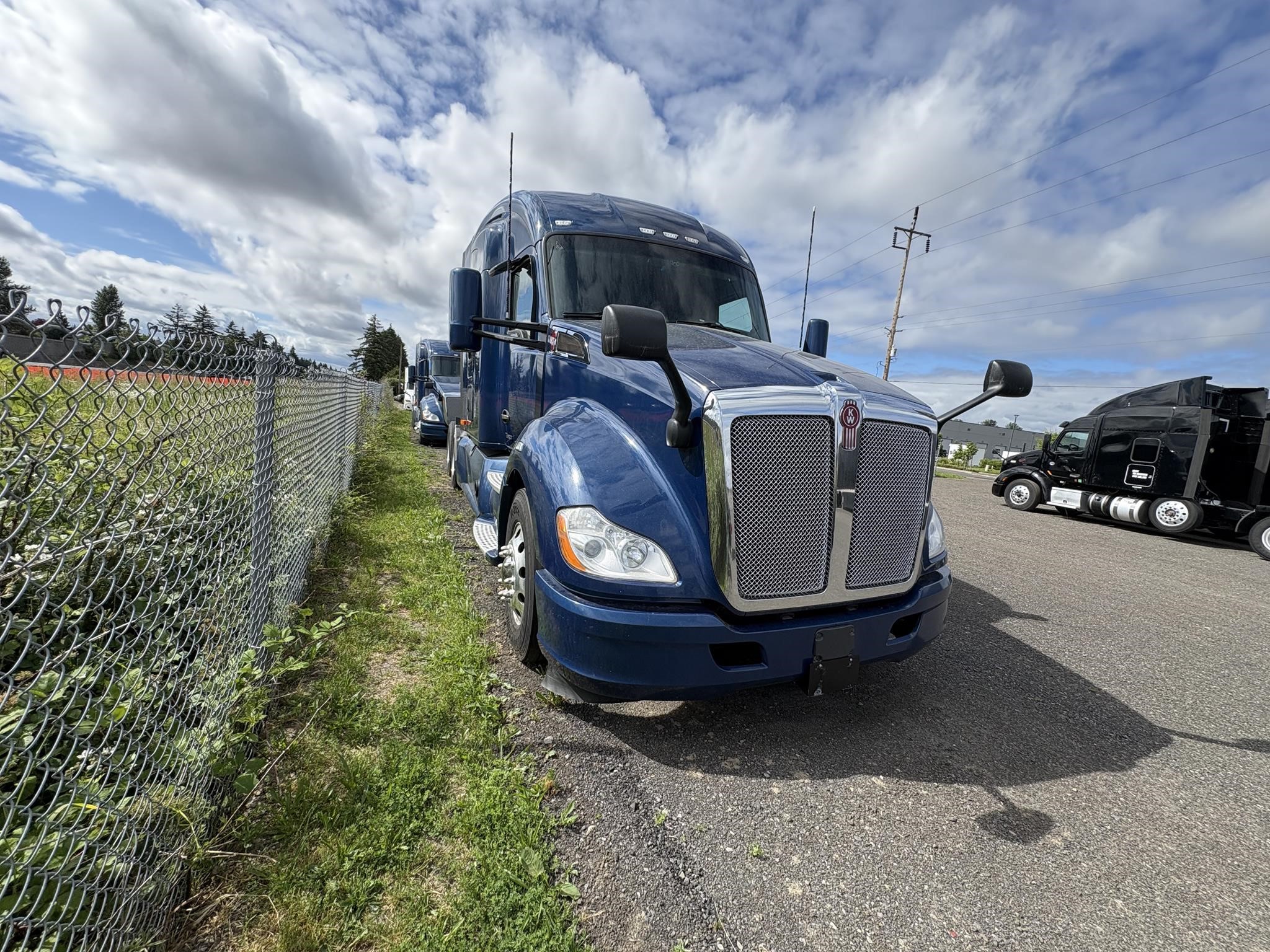 2022 KENWORTH T680 11027574330 2022 KENWORTH T680 11027574330