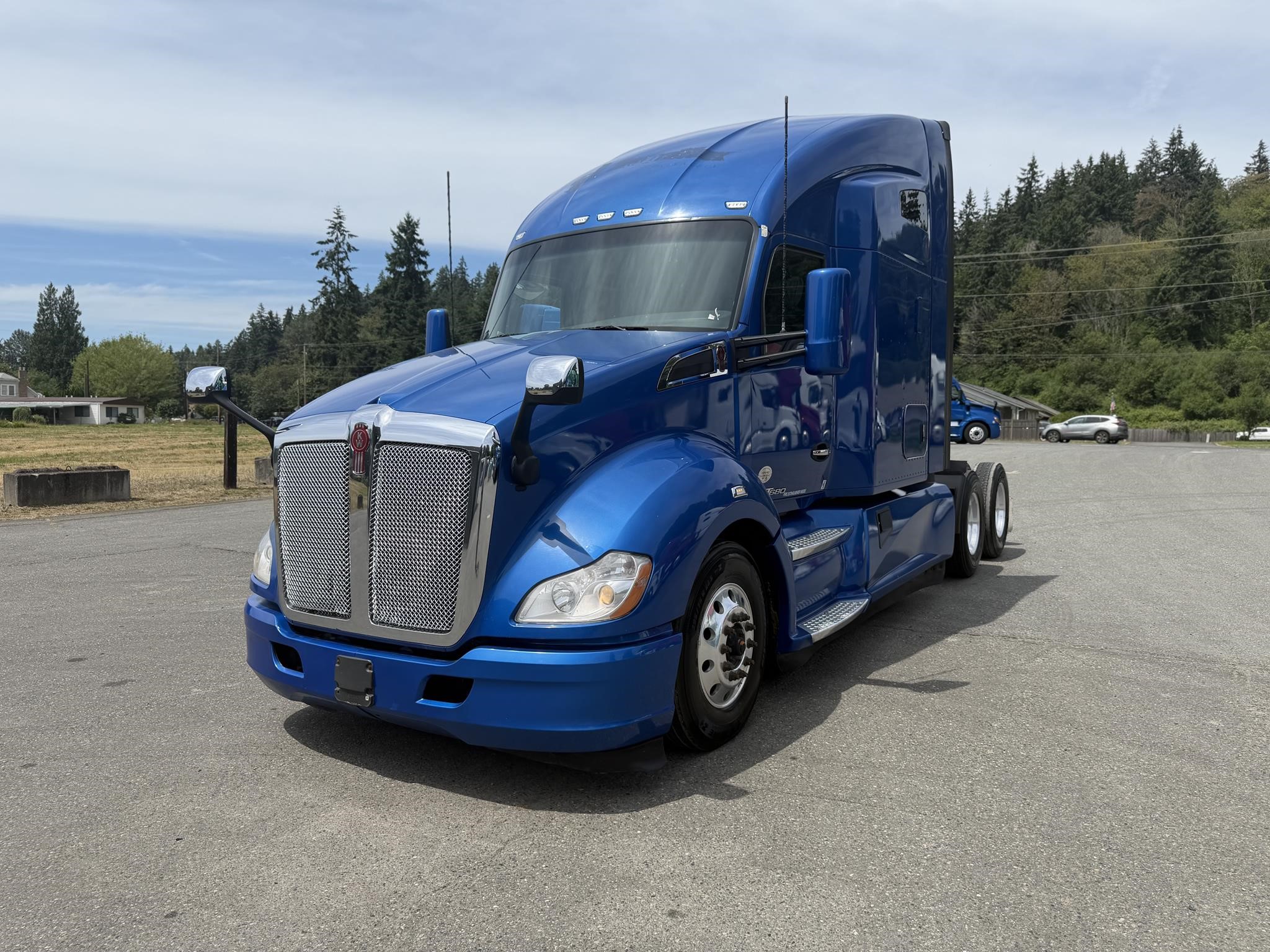 2021 KENWORTH T680 2021 KENWORTH T680 - image 1 of 6