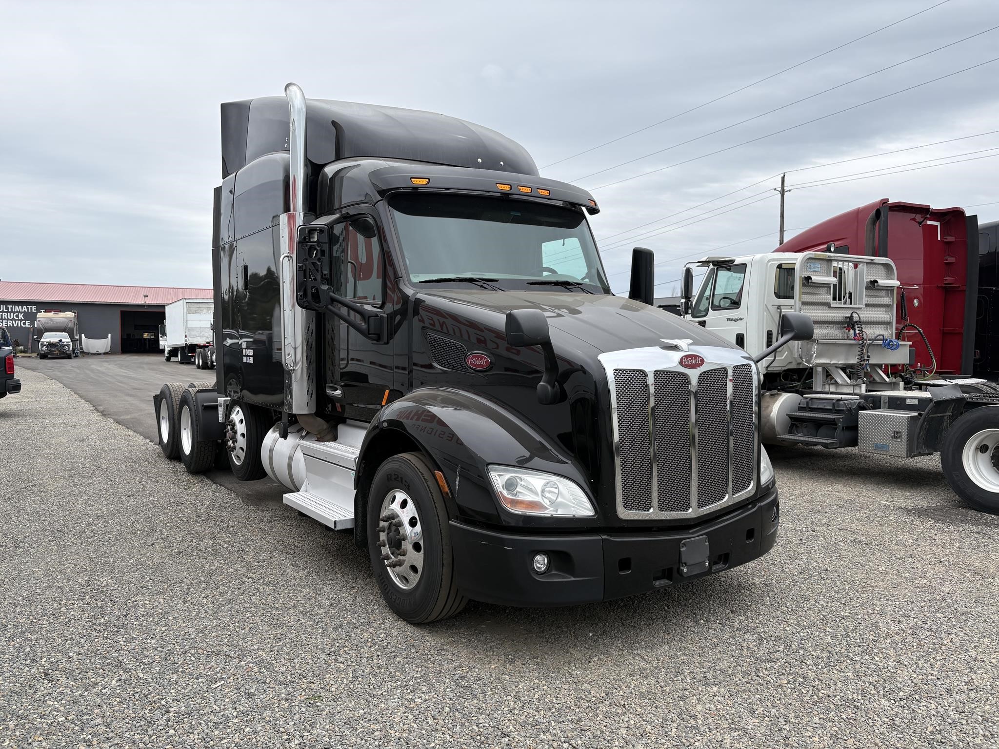 2019 PETERBILT 579 2019 PETERBILT 579 - image 3 of 6