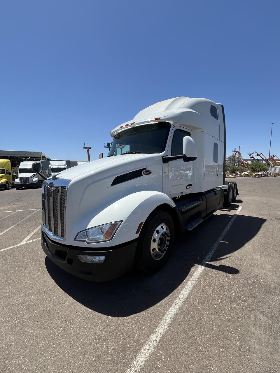 2023 PETERBILT 579 2023 PETERBILT 579 - image 3 of 6
