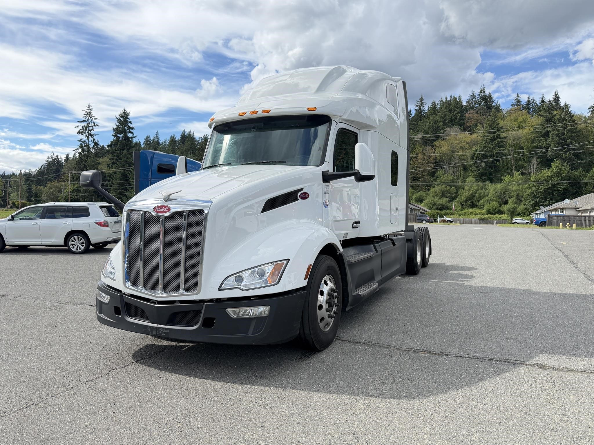 2023 PETERBILT 579 2023 PETERBILT 579 - image 1 of 6