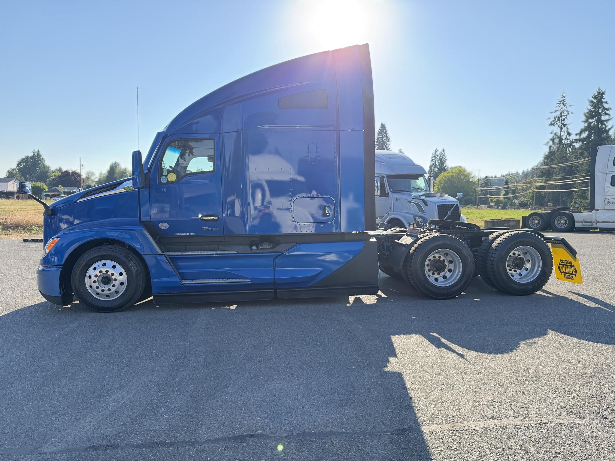 2022 Kenworth T680 in Ridgefield, WA — photo 5