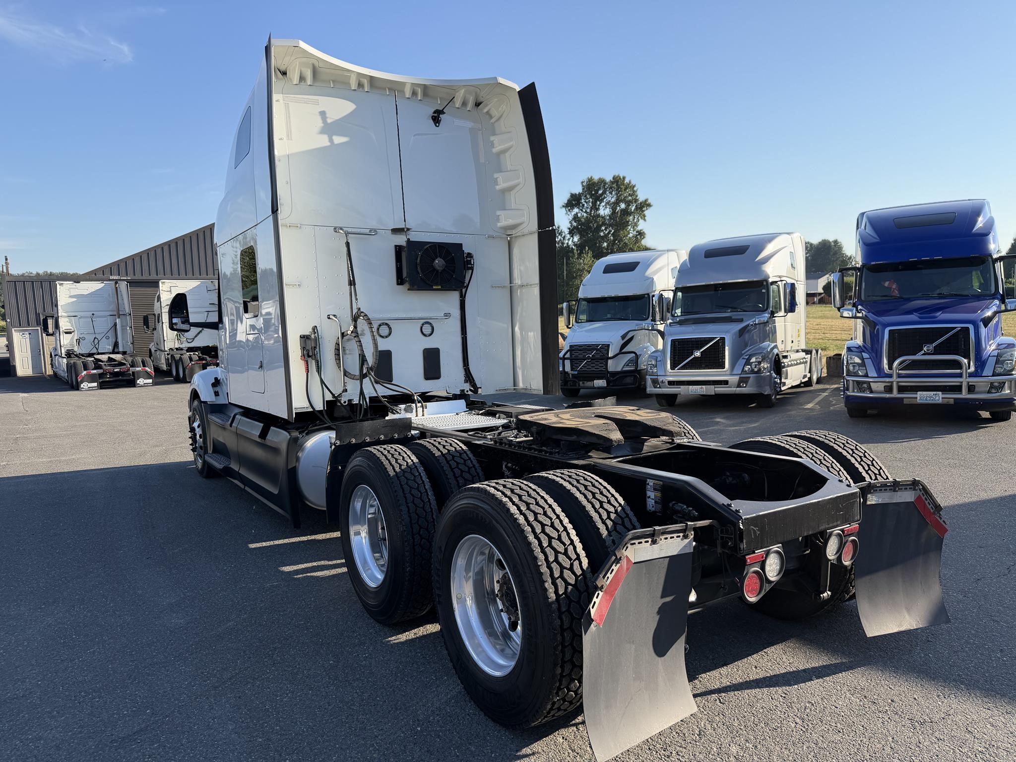2023 Peterbilt 579 in Ridgefield, WA — photo 6