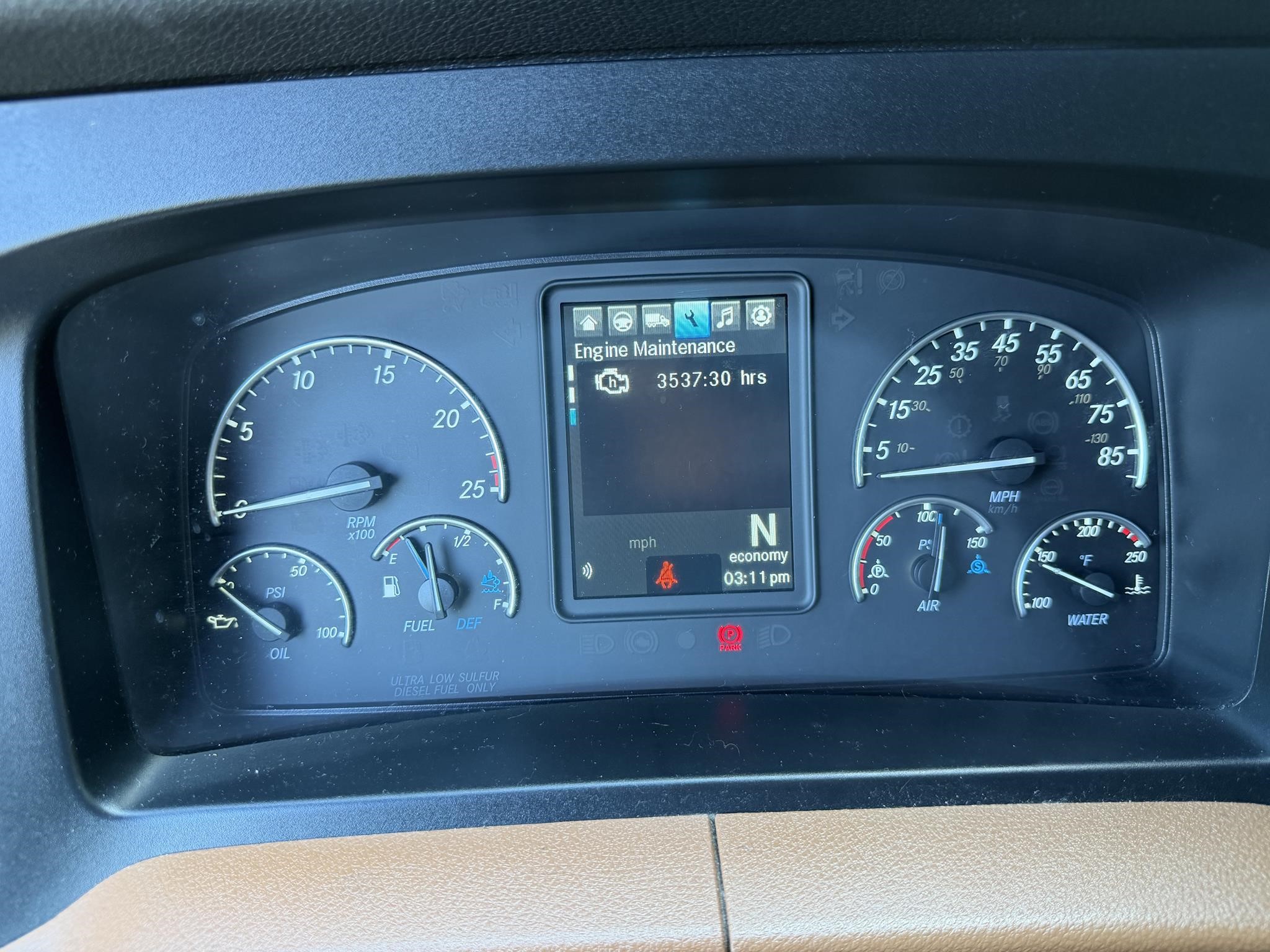2022 FREIGHTLINER CASCADIA 126 11033992202 2022 FREIGHTLINER CASCADIA 126 11033992202