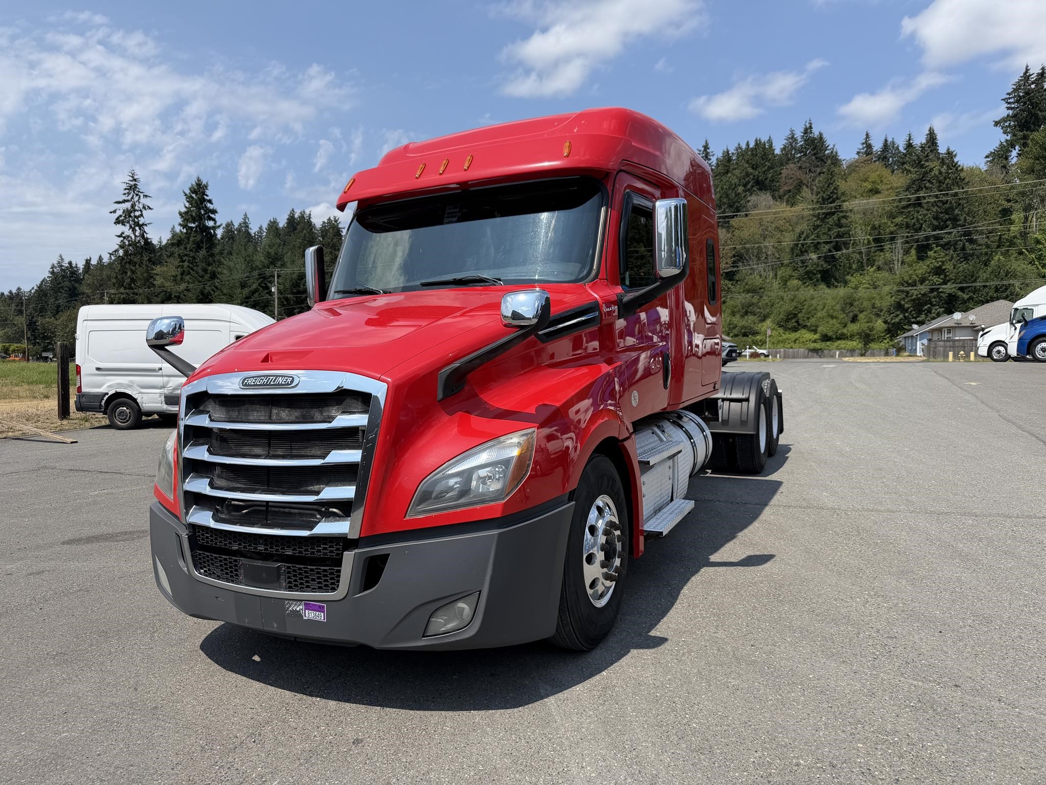 2020 FREIGHTLINER CASCADIA 126 2020 FREIGHTLINER CASCADIA 126 - image 1 of 6