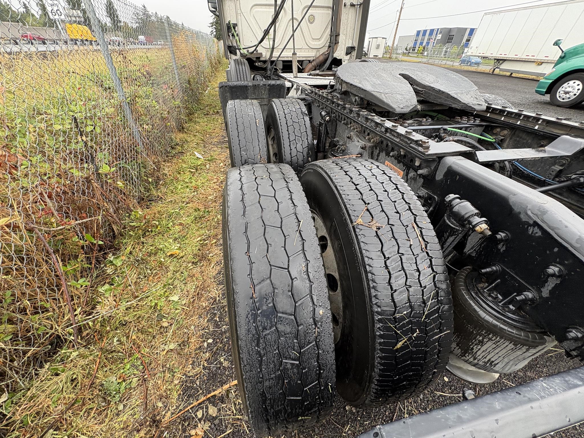 2020 Freightliner Cascadia in Ridgefield, WA — photo 4